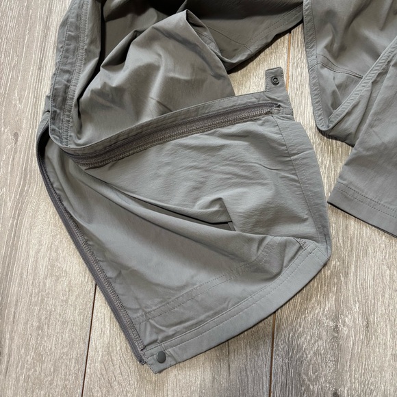 REI Co-op Sahara Convertible 2 in 1 weather resistant hike pants womens 14 - Picture 7 of 11